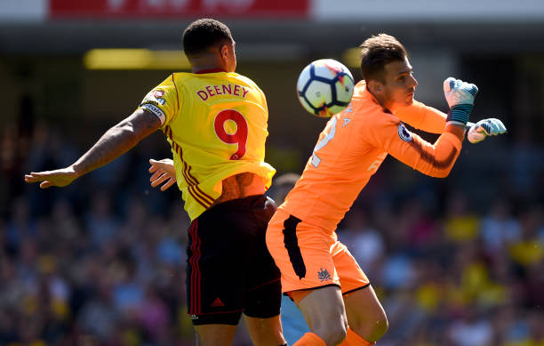 足球赛场永 足球赛场永