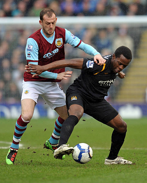 由希丁克接 由希丁克接