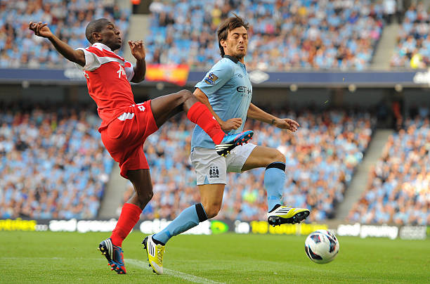 国少同组对手!乌兹别克斯坦4-1大胜泰国,曼联15岁小将泰勒破门.