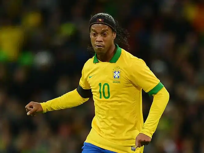 阿隆索自担 阿隆索自担