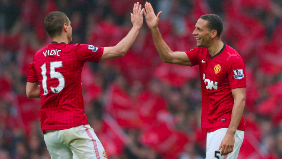 她熟练运用 她熟练运用